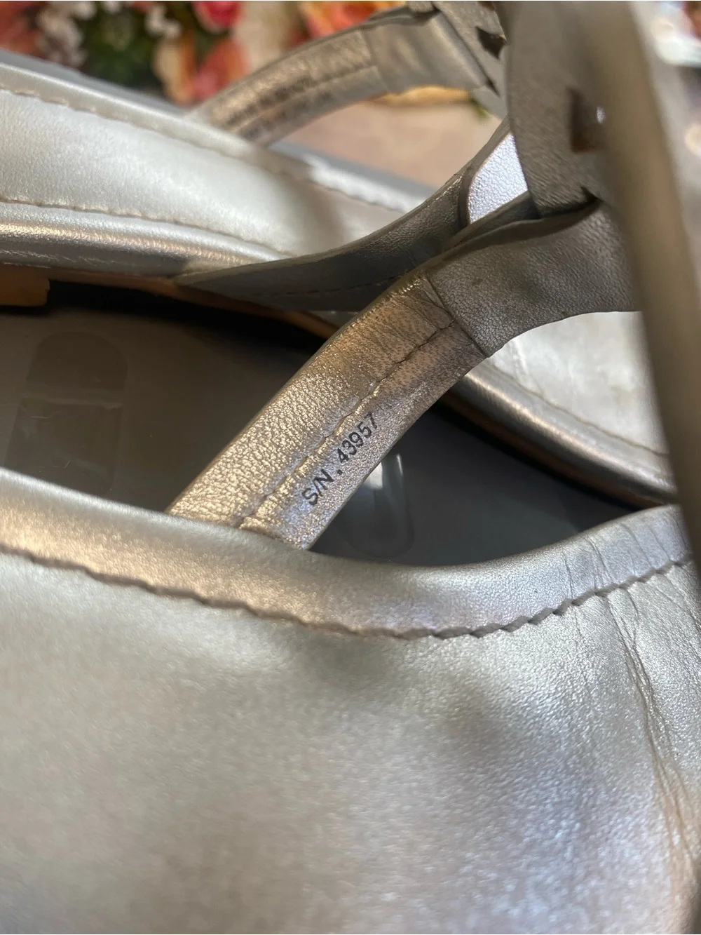 Tory Burch Miller Embellished Crystal Logo Metallic Silver Sandals Size 6M